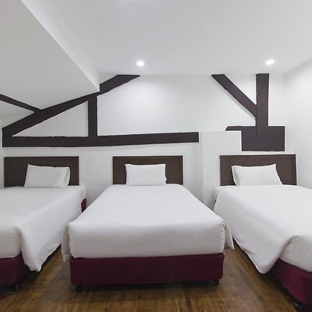 Charlies Boutique Hotel Джордж Таун Екстериор снимка